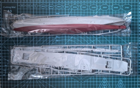 Okręt model amerykański lotniskowiec USS Enterprise skala 1:700+ mata, zestaw farb modelarskich z fabą podkładową.... Okręt model amerykański lotniskowiec USS Enterprise skala 1:700+ mata, zestaw farb modelarskich z fabą podkładową....