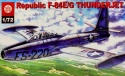 MODEL samocmolotu REPUBLIC F48 E/G THUNDERJET Plastyk Skala 1:72