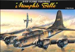 MODEL samolotu B-17F Flying Fortress (Latająca Forteca) + mata A3, klej, farby...