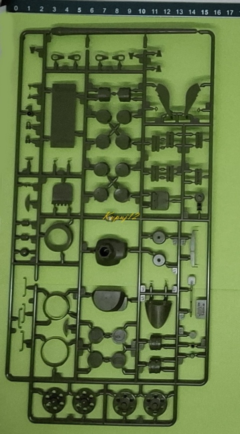 MODEL radzieckiego niszczyciela czołgów SU-100 Zvezda skala 1:35_3688 MODEL radzieckiego niszczyciela czołgów SU-100 Zvezda skala 1:35_3688