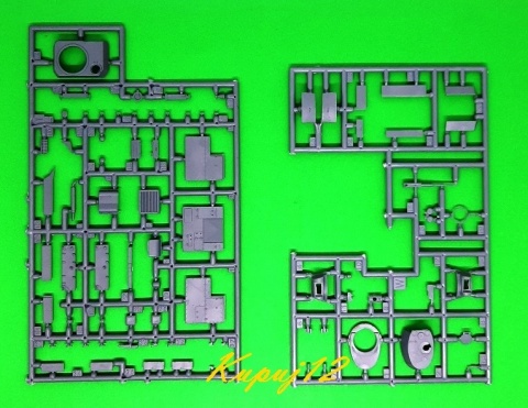 Model plastikowy radziecki lekki czołg T-26C Mirage skala 1:72