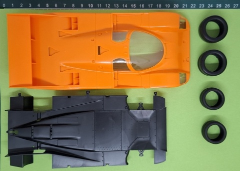 PORSCHE 962C Jagermeister plastikowy model do sklejania samochodu Tamiya skala 1:24 372 PORSCHE 962C Jagermeister plastikowy model do sklejania samochodu Tamiya skala 1:24 372