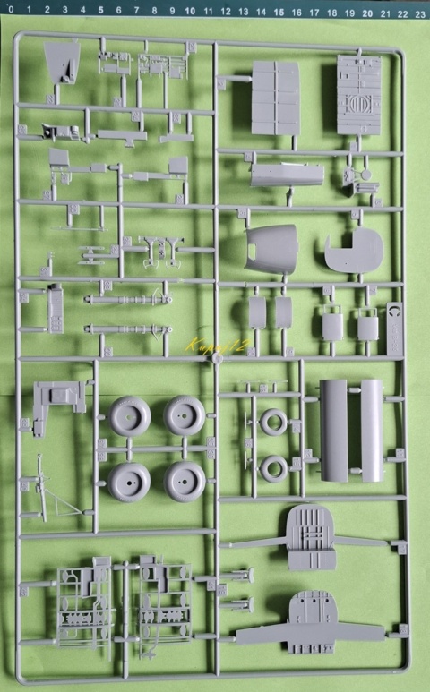 Model samolotu do sklejania USMC PBJ-1D B-25 Mitchell Academy Skala 1:48