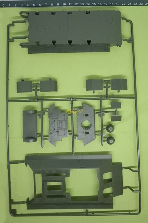 Model T-34/85 produkcja 1944 radziecki czołg Italeri Skala 1:35 6758