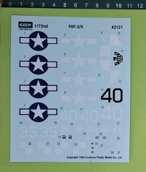 Plastikowy model samolotu USN Fighter F6F-3/5 Academy Skala 1:72 12481