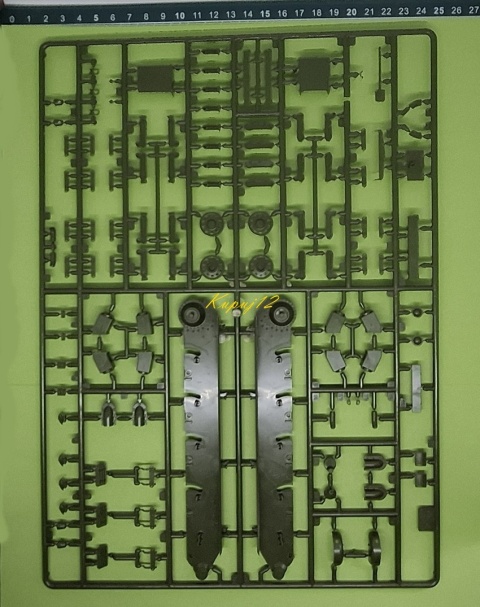 MODEL radzieckiego niszczyciela czołgów SU-100 Zvezda skala 1:35_3688