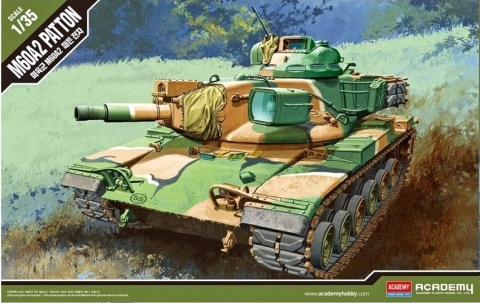 Plastikowy model amerykańskiego czołgu M60A2 Patton Academy Skala 1:35