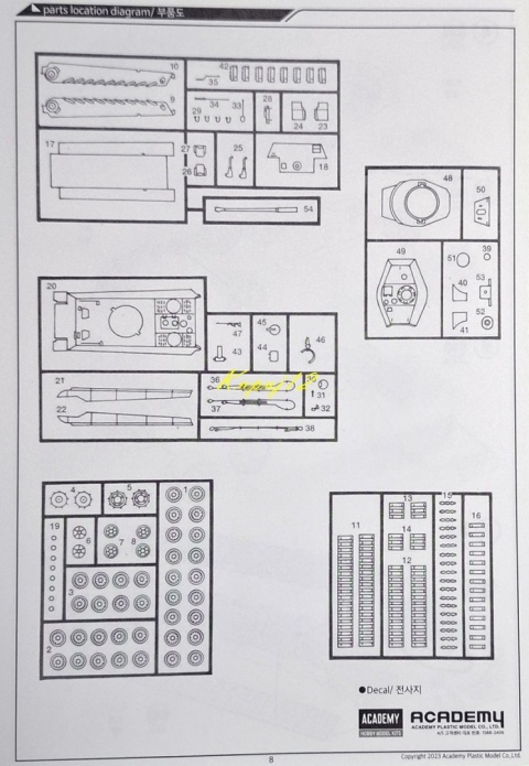 Plastikowy model nimieckiego czołgu King Tiger Henschel Turret Academy Skala 1:72
