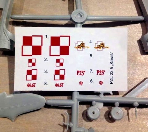 2 modele Polskich Samolotów z II Wojny światowej PZL 23B KARAŚ + P-11c