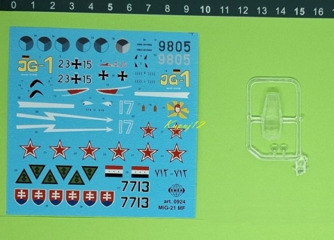 MODEL samolotu do sklejania Mig-21MF 5 wersji malowania Smer skala 1:72 0924