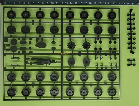 Model niemieckiego czołgu przeciwlotniczego Flakpanzer Gepard Tamiya Skala 1:35 35099