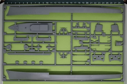 Okręt polski niszczyciel ORP Błyskawica skala 1:400 Mirage 400615