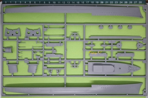 Okręt polski niszczyciel ORP Grom skala 1:400 Mirage 400612