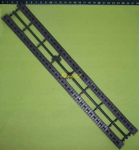 Model do sklejania czołgu T34/85 RUDY 102 +podkład, lakier, pędzle, farby +