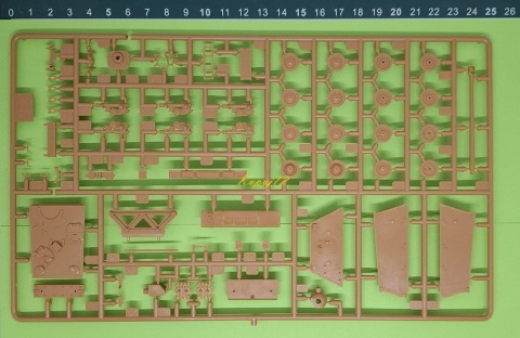 Model niemieckiego czołgu Ferdynand SD.KFZ. 184 Zvezda Skala 1:72 5041